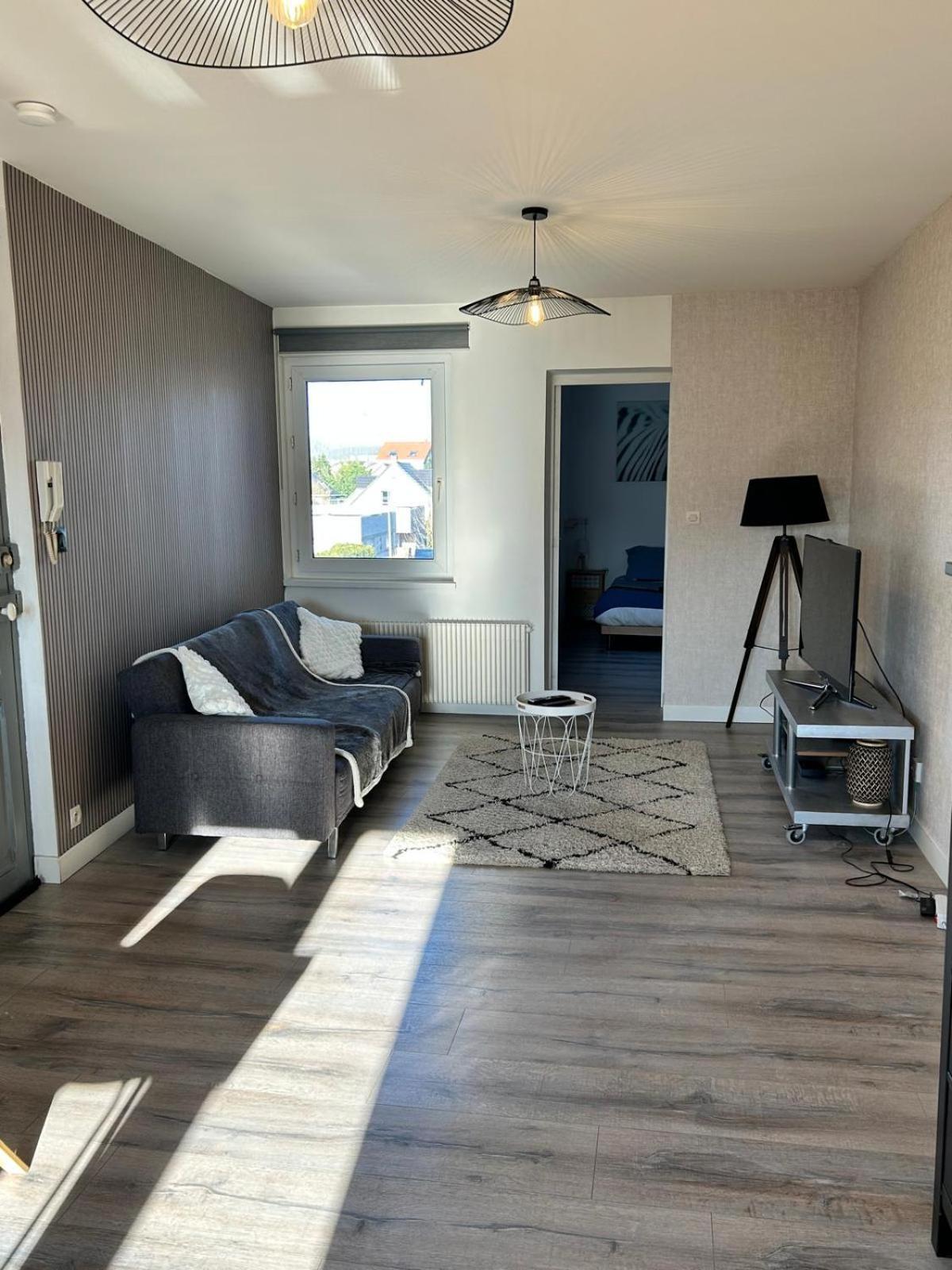 Appartement F2 Meuble Dunkirk Luaran gambar
